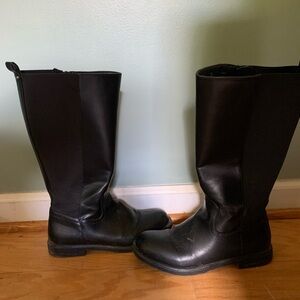 Steve Madden youth size 5 boots black